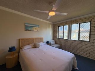 White Opal Unit 4 - Caloundra - 4