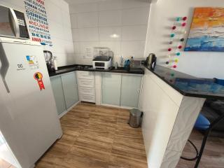 Spacious 2-Floor Favela Loft with Hot Tub & Views - Leme, Copacabana - 6