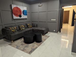 Zameen Opal - Executive One-Bed Suite - Lahore - 0