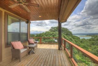 Canyon Lakehouse Panoramic Lake Views with Firepit! - Canyon Lake - 8