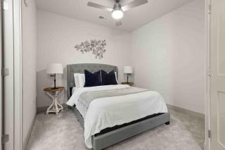 Upscale Living 5 Min From Downtown - 7
