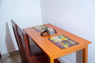 2 Bedroom Suite with Sitting Area - Kigali - 5