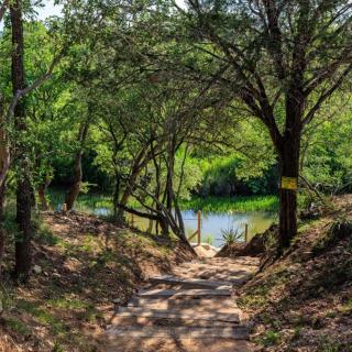 Sage: Peaceful Hill Country Retreat with Hot-Tub! - Fredericksburg - 2