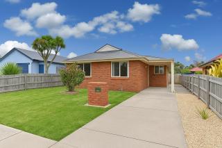 Stylish Hobart Gateway - Renovated & Pet Friendly - Sorell - 4
