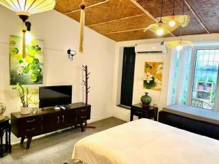 The Hidden Pearl - Hanoi - 1