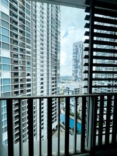 Blissful Homes at i-City - WiFi TV Box 1 Carpark - Shah Alam - 2