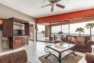 Memories At Sea Spacious Oceanfront - 5
