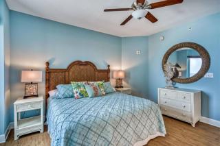 Sea Turtle Retreat! 3BR Beachfront Condo with Stunning Gulf Views Sleeps 8 - Panama City Beach - 7