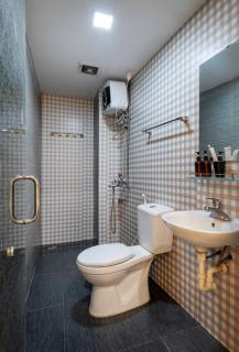 Modern-Cozy home -Super center- máy chiếu Netflix - Hanoi - 1