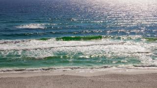 Sunset Hideaway! 3BR 3BA Sleeps 10! Beachfront! Seasonal Beach Chairs! - 6