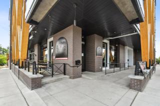 Art Inspired Stay | Espadin LoHi - 4