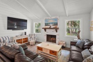 Inviting 3-Bed, 3-Bath Home offers perfect blend of comfort and coastal charm - Fripp Island - 7