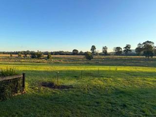 Meadows Edge by Tiny Away - Traveston - 8