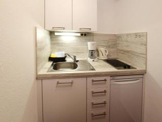 Apartment in Westerland near North Sea Beach, cleaning included - Westerland - 8