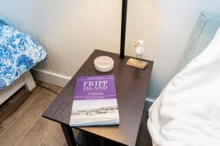 Newly Renovated Sunsuite! Centrally Located with Resort Access! - Fripp Island - 8