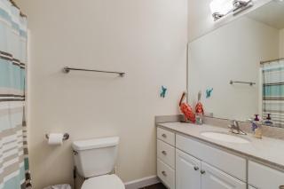 Smithfield court 2 #102 - Ocean View - 8