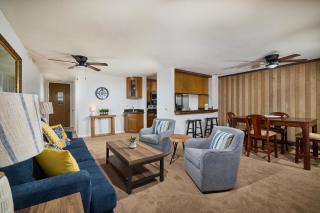 Oceanside Beach Condos - 9