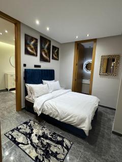 Stylish 2 Bedroom Apartment Near Marrakech Medina & City Centre, Free Wi-Fi - Marrakech - 2