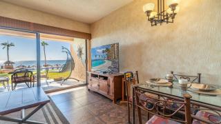 The Sea Dreamer Refuge Ground Floor Oceanfront - 2