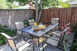 Awesome Pool Home 1/4 Mile To Disney Tram on Magic Way - Anaheim - 3