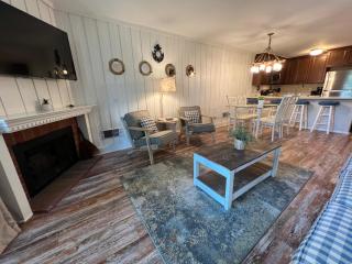 Oceanside Beach Condos - Oceanside - 9