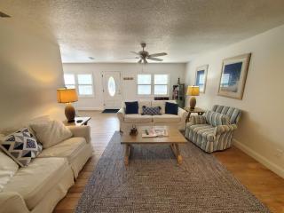 Beach Cottage on C Street - St. Augustine - 5
