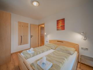Apartment in Brixental near Hiking Trails, cleaning included - Brixen im Thale - 2