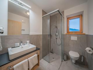Apartment in Brixental near Hiking Trails, cleaning included - Brixen im Thale - 1