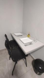 Kitnet independente confortável e muito bem localizada - Belo Horizonte - 1