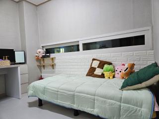 Halla Livingtel - 8