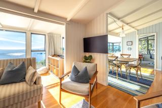 Clifftop Sanctuary - Stay Waiheke - Oneroa - 8