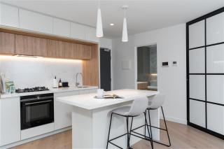 2BR Family Home next to SkyBus with Pool Sauna Gym - Melbourne - 7