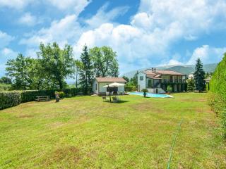 Apartment in Marche near Lame Rosse, cleaning included - Serrapetrona - 6