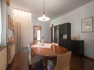 Apartment in Marche near Lame Rosse, cleaning included - Serrapetrona - 2