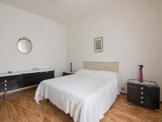 Apartment in Marche near Lame Rosse, cleaning included - Serrapetrona - 1