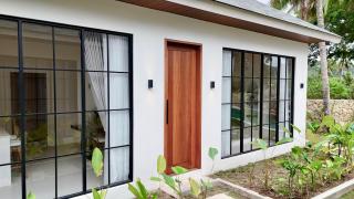 Malasama Suites Hotel - Kuta Lombok - 1