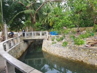 The White Beach - - 4