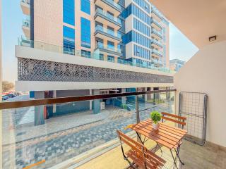 113 Designer Stay High-End Finishes Pool & Gym With Flamingo Livings - 4