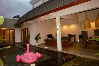 Villa Sinergi Seminyak 7 - 1