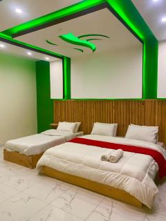 Neelum City Hotel - Chitra - 8