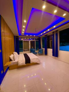 Neelum City Hotel - Chitra - 3