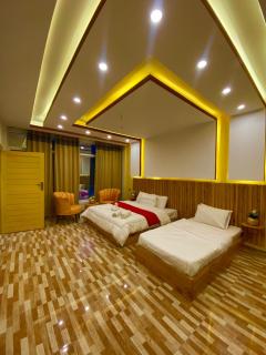 Neelum City Hotel - Chitra - 1