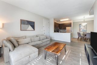 Daytona 2BR w Parking – Family Pet Friendly - Daytona Beach - 7