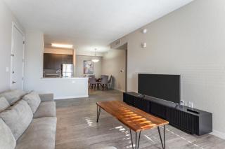 Daytona 2BR w Parking – Family Pet Friendly - Daytona Beach - 4