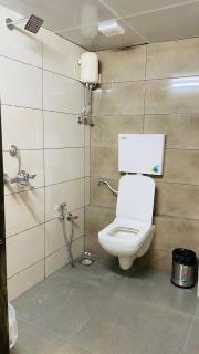 Royal Cabin Stay - Mumbai - 3