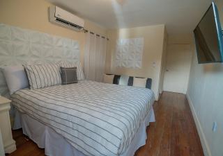 Million Dollar view,West End, Balcony, Ocean View - West End - 5