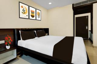 Super Townhouse Oak Anu Hospital Elur Road Formerly Grand Tankasala - 6