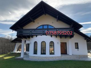 Julien House - Prisaca Dornei - 5