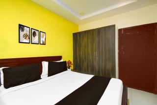 Super Collection O Gachibowli - 4