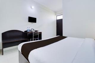 Super Hotel O Shimla Bypass Road ISBT Dehradun Formerly Benison Guest House - Mājra - 2